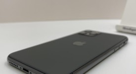 Good
													Apple iPhone 11 Pro - Unlocked, Gray, 64 GB, A2160, photo 4 of 5