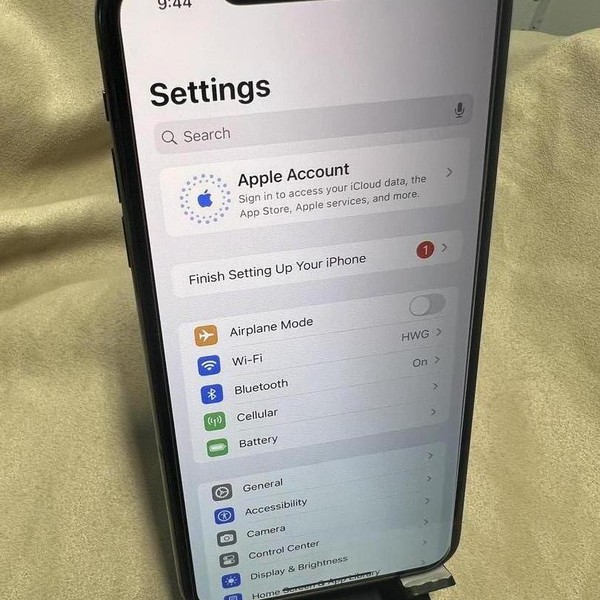 Apple iPhone 11 Pro Max - Unlocked Non-US, 64 GB, Gray, A2218