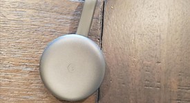 Mint
													Google Chromecast 3rd Gen - Charcoal, photo 5 of 10