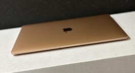 Good
													MacBook Air 2020 - 13" - I3, Gold, 256 GB, 8 GB, photo 4 of 10