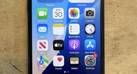 Fair
													Apple iPhone SE 3rd Gen 2022 - T-Mobile, Midnight, 64 GB, A2595, photo 1 of 12