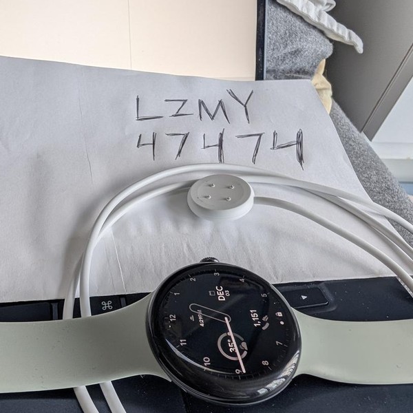 Google Pixel Watch 3 - Unlocked, Hazel, 45mm, LTE