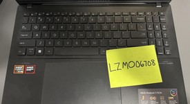 Mint
													Asus Vivobook Laptop, photo 5 of 20