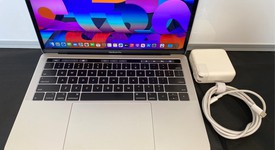 Good
													MacBook Pro 2019 - 13" - I5, Silver, 256 GB, 16 GB, photo 4 of 10