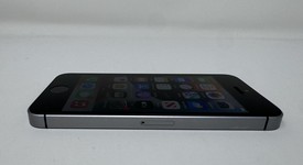 Mint
													Apple iPhone SE 1st Gen 2016 - Unlocked, Grey, 64 GB, A1662, photo 6 of 6