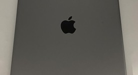 Good
													Apple iPad Pro 12.9" 1st Gen 2015 - Wi-Fi, Gray, 32 GB, A1584, 1st Gen 2015, photo 4 of 5