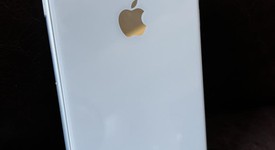 Mint
													Apple iPhone 8 Plus - Verizon, Gray, 64 GB, A1864, photo 2 of 7