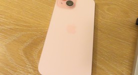Fair
													Apple iPhone 15 - Unlocked, Pink, 128 GB, A2846, photo 6 of 6