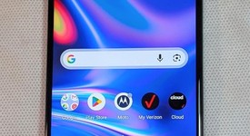 Mint
													Motorola One 5G - Verizon, Blue, 128 GB, 4 GB, 5G UW, photo 1 of 8