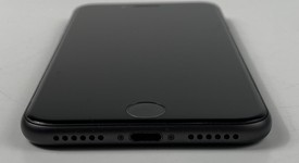 Fair
													Apple iPhone 8 - Unlocked, Gray, 64 GB, A1905, GSM, photo 4 of 8