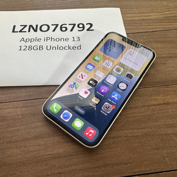 Apple iPhone 13 - Unlocked, 128 GB, Starlight, A2482