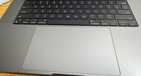 Mint
													MacBook Pro 2021 - 16" - Apple M1 Pro 10-core, Gray, 512 GB, 16 GB, photo 3 of 9