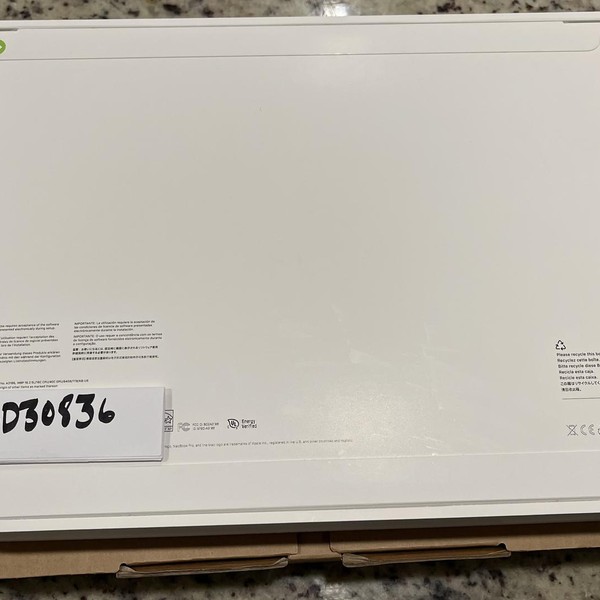 MacBook Pro 2024 - 16 inch - 1 TB, Silver, 64 GB, Apple M4 Max 16-core