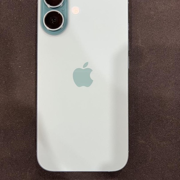 Apple iPhone 16 - Unlocked, 256 GB, Teal, A3081