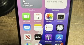 Good
													Apple iPhone Xs - Unlocked Non-US, Silver, 256 GB, A2097, photo 1 of 7