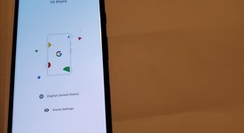 Mint
													Google Pixel 2 XL - Unlocked, Black, 128 GB, Google Edition, photo 2 of 7