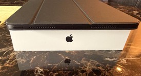 Mint
													Apple iPad Pro 11" (M5) 2025 - Wi-Fi, Apple M5 9-Core, Space Black, 256 GB, A3357, Standard Glass, photo 2 of 8