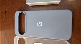 Good
													Google Pixel 10 Pro XL - Unlocked, Moonstone, 256 GB, GUL82, photo 3 of 13