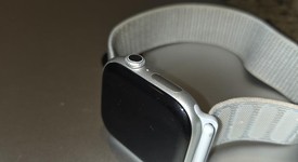 Good
													Apple Watch Series 10 46mm - Silver, A2999 - GPS, Aluminum, photo 2 of 14