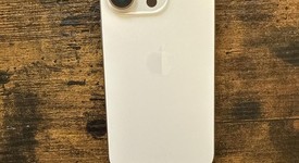 Good
													Apple iPhone 16 Pro - Unlocked, Desert, 128 GB, A3083, photo 5 of 10