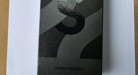Mint
													Samsung Galaxy S22 Ultra - Unlocked, Black, 256 GB, 12 GB, SM-S908U1, photo 1 of 8