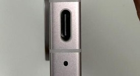 Mint
													Oppo Find X9 Pro - Unlocked Non-US, Titanium Charcoal, 512 GB, 16 GB, photo 1 of 6