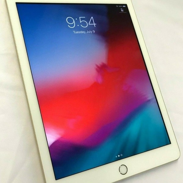 Apple iPad 6th Gen - Unlocked, 32 GB, Gold, A1954