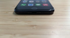 Good
													Apple iPhone SE 3rd Gen 2022 - Unlocked, Midnight, 64 GB, A2595, photo 3 of 14