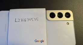 Good
													Samsung Galaxy S22 - Unlocked, White, 256 GB, 8 GB, SM-S901U1, photo 2 of 9