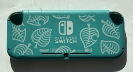 Good
													Nintendo Switch Lite - Turquoise, Animal Crossing, photo 3 of 5