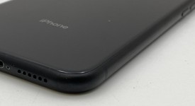 Good
													Apple iPhone Xr - Unlocked, Black, 128 GB, A1984, photo 5 of 8