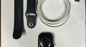 Mint
													Apple Watch Series 8 45mm - T-Mobile, Midnight, A2774 - Cellular, Aluminum, photo 3 of 6