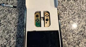 Mint
													Nintendo Switch - OLED - White, 64 GB, The Legend of Zelda: Tears of the Kingdom Edition, photo 5 of 9