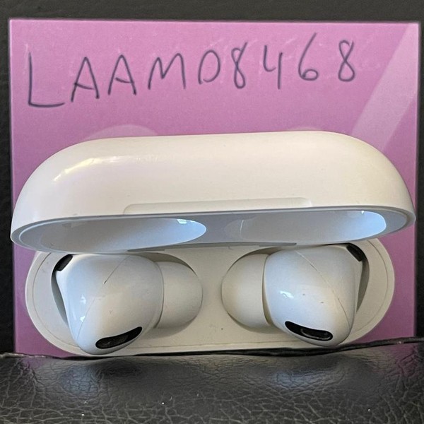 Apple AirPods Pro - Wireless Case