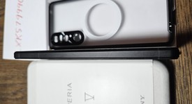 Mint
													Sony Xperia 1 V - Unlocked, Black, 256 GB, 12 GB, photo 3 of 10