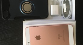 Mint
													Apple iPhone SE 1st Gen 2016 - Total by Verizon, Rose Gold, 32 GB, A1662, photo 4 of 5