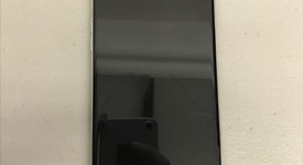 Good
													LG V30 - Verizon, Silver, 64 GB, VS996, photo 3 of 7