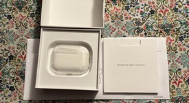 Used
													Apple AirPods Pro 2nd Gen - USB-C, photo 3 of 4