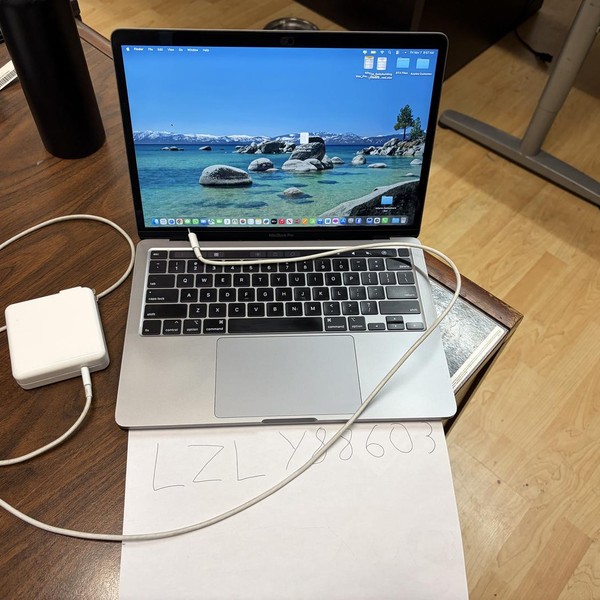 MacBook Pro 2020 - 13 inch - 512 GB, Gray, 16 GB, Intel Core i5