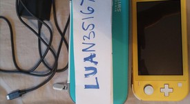 Good
													Nintendo Switch Lite - Yellow, photo 3 of 4