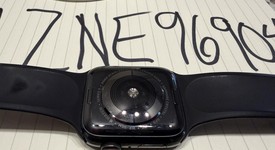 Good
													Apple Watch Series 5 44mm - Unlocked, Black, A2095 Cellular, Stainless Steel, photo 3 of 6