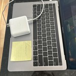 Good MacBook Pro 2018 (With Touch Bar) - 13 inch - I5, Silver, 256 GB, 8 GB