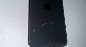 Good
													Apple iPhone SE 2nd Gen 2020 - Unlocked, Black, 64 GB, A2275, photo 3 of 7