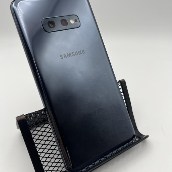Samsung Galaxy S10e - Unlocked, 128 GB, Black, 6 GB, SM-G970U1