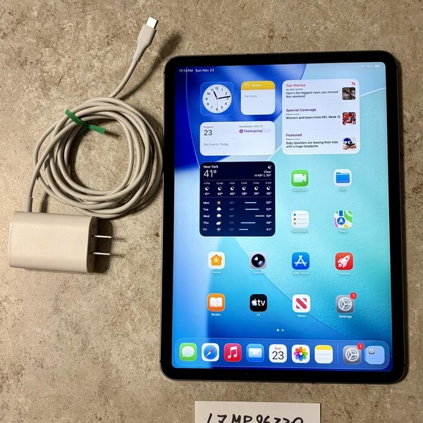 Apple iPad Pro 11 inch 2018 - Unlocked, Gray, 64 GB, A2013