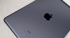 Good
													Apple iPad 7th Gen - Unlocked, Gray, 128 GB, A2198, photo 5 of 9