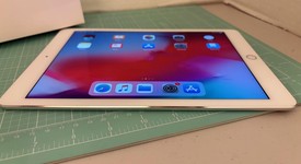 Good
													Apple iPad Air 2 - Wi-Fi, Silver, 64 GB, photo 2 of 10