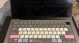 Good
													MacBook Pro 2021 - 14" - Apple M1 Pro 8-core, Gray, 512 GB, 16 GB, photo 1 of 5