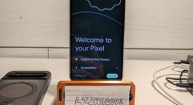 Mint
													Google Pixel 9 - Unlocked, Wintergreen, 128 GB, 12 GB, G2YBB, photo 3 of 13