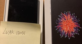 Good
													Apple iPhone SE 1st Gen 2016 - Unlocked, Grey, 16 GB, A1662, photo 5 of 9